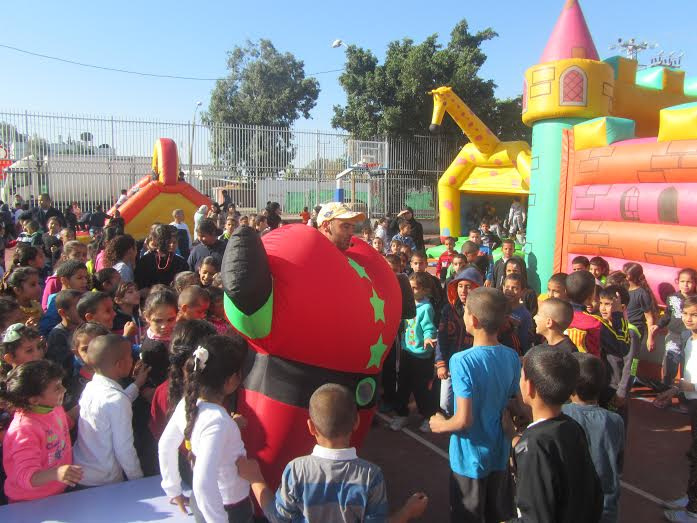 بالصور: مدرسة الزهراء في اللد تحتفل باختتام الفصل الدراسي الأول